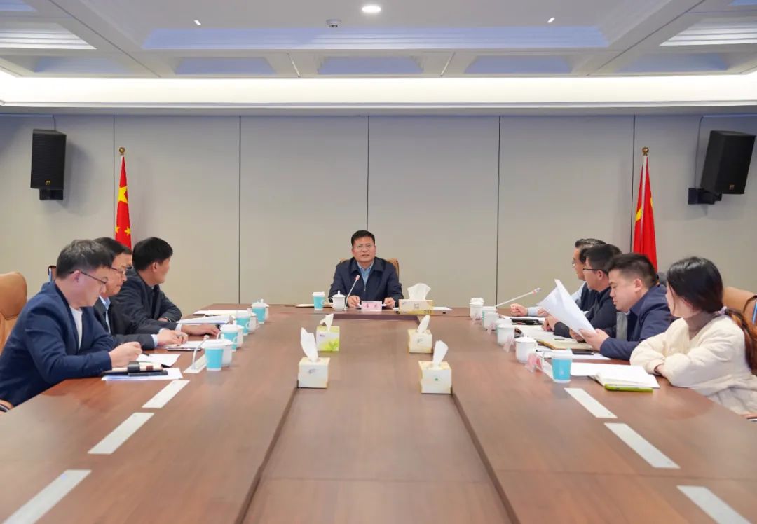 县政府副县长李东莅临文旅集团调研指导